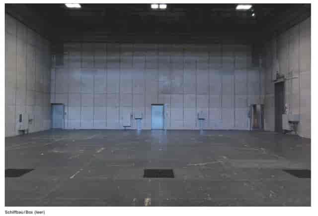 Spacious Schiffbau-Box venue in Schauspielhaus Zürich for corporate events and expos.