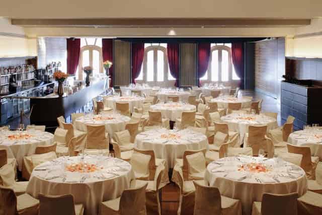 Banquet hall