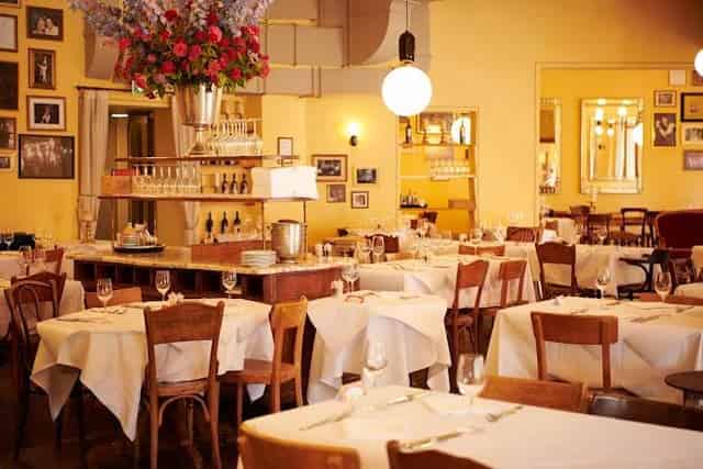 Banquet hall