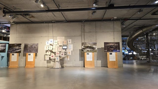 Modern exhibition space in Umwelt Arena Schweiz for corporate events and art showcases.