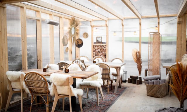 Cozy bar at Lennox Restaurant, perfect for workshops and team meetings.
