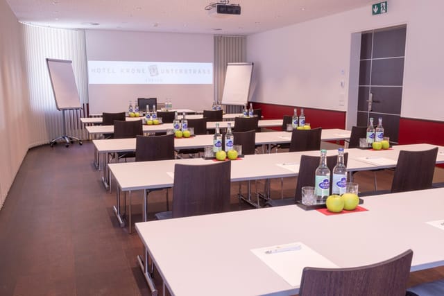 Conference center at Hotel Krone Unterstrass, classroom setup for productive meetings.