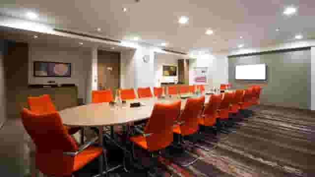 Gunnersbury Suite