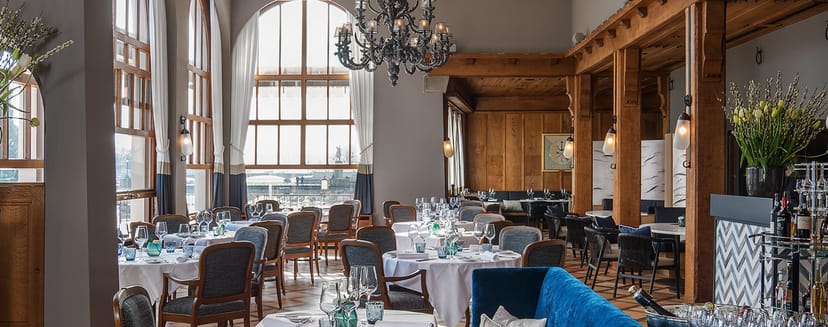 Elegant banquet room in Hotel Storchen Zurich, perfect for upscale events and receptions.