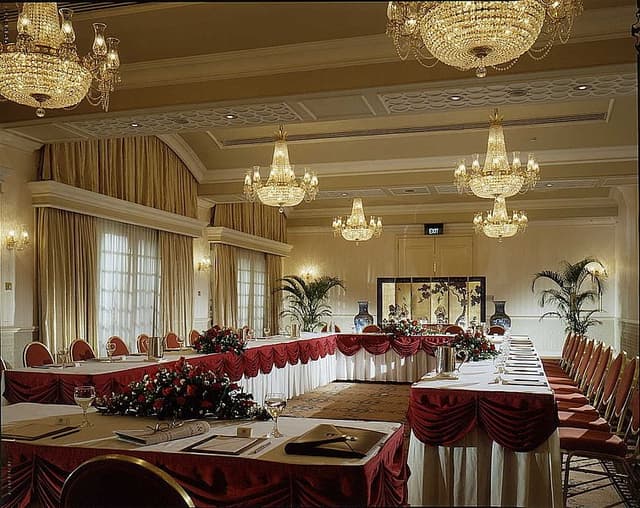 Raffles Singapore