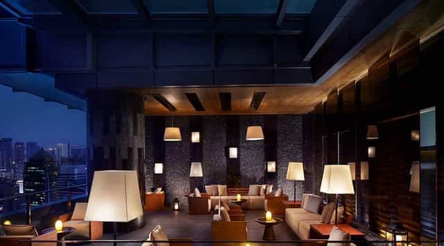Sophisticated lounge at The Ritz-Carlton Chengdu for elegant networking events.