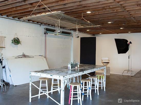 Event Space for 15 at UNITÀ El Segundo ...