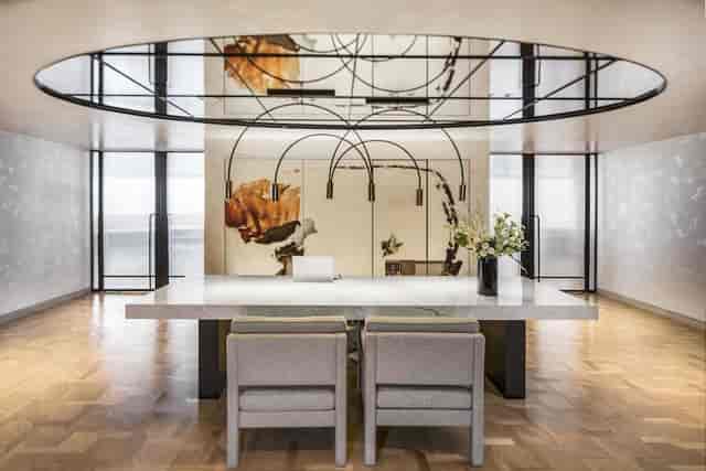 Modern meeting room at Kempinski Hotel Chengdu for workshops and brainstorming sessions.