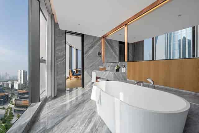 Luxurious hotel bathroom at Hotel Nikko Chengdu for VIP events and meetings.