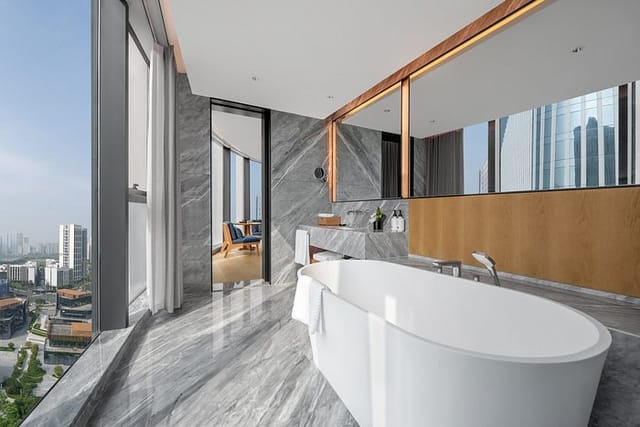 Luxurious hotel bathroom at Hotel Nikko Chengdu for VIP events and meetings.