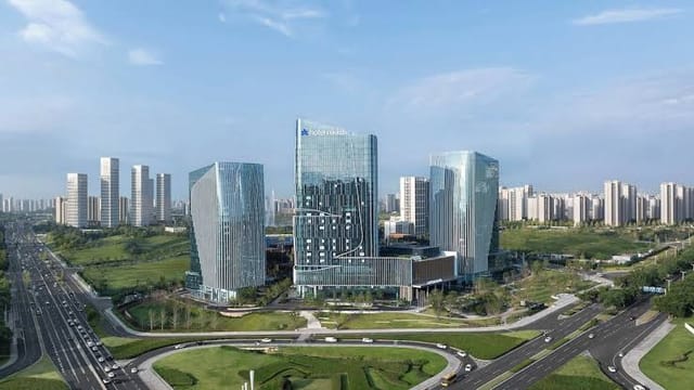 Yixin Grand Ballroom in Hotel Nikko Chengdu, modern venue for corporate events.