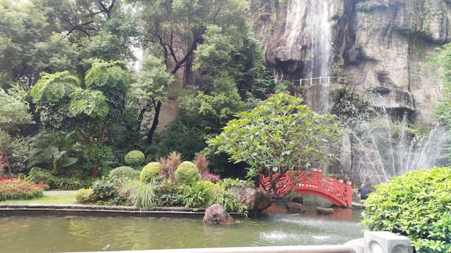 Garden Hotel