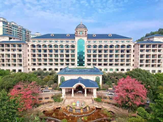 Evergrande Hotel