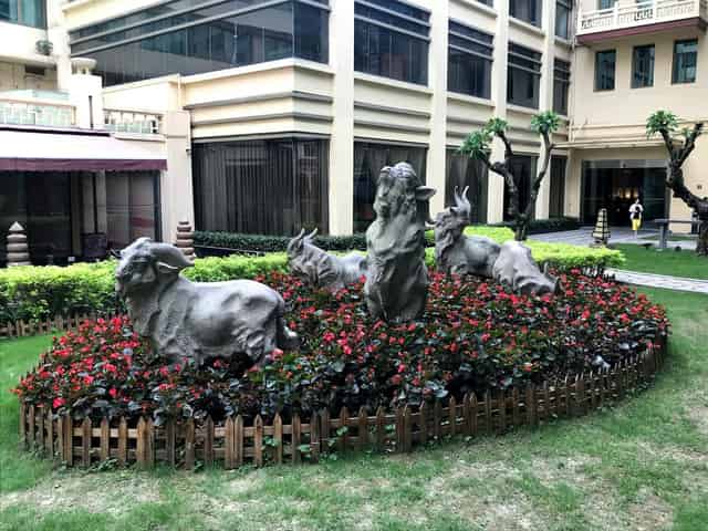 Dong Fang Hotel