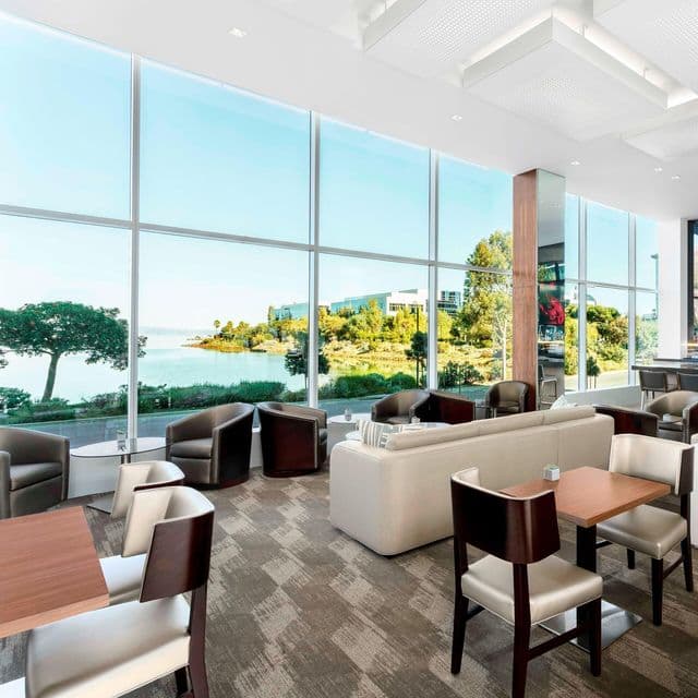 AC Waterfront Lounge