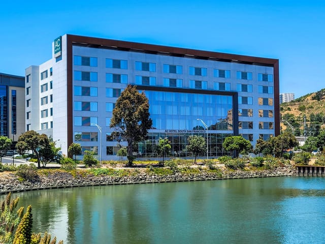 AC Waterfront Lounge at AC Hotel, modern venue with scenic waterfront for events.