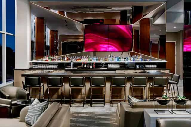 AC Waterfront Lounge