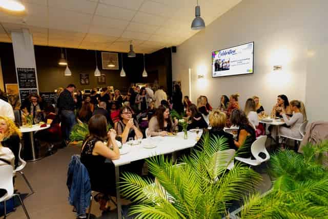 Riverside Cafe