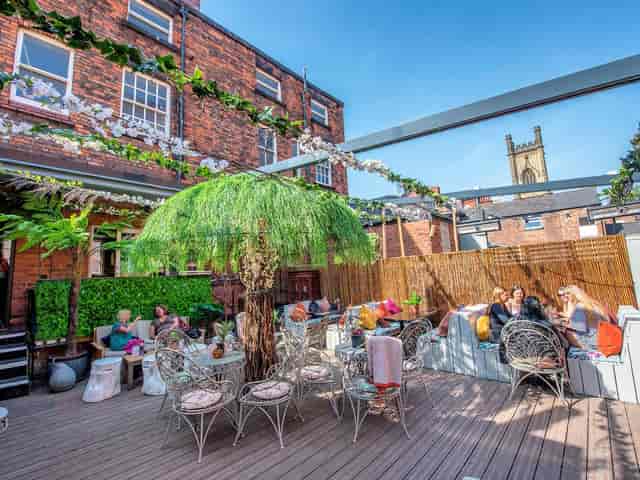 Vibrant outdoor event space at Eden Café Bistro, perfect for casual gatherings and meetings.