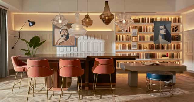 Stylish meeting space at Duke, Viceroy DC, ideal for gatherings and networking events.