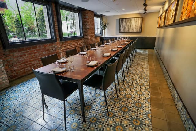 restaurant