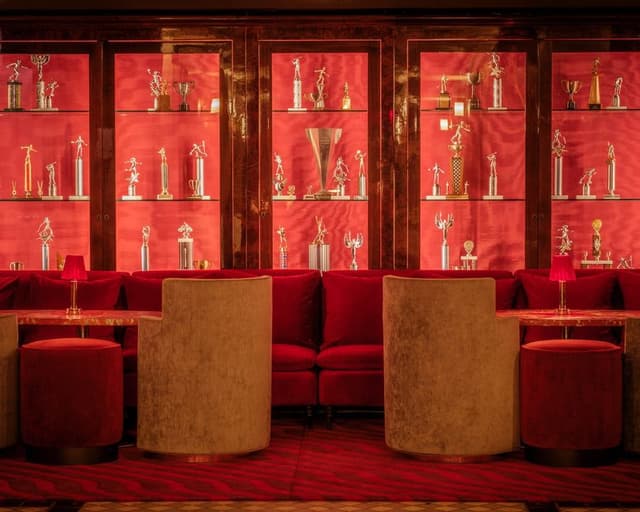 Dishonesty Bar