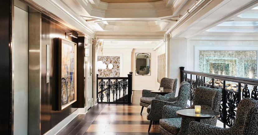 Elegant hallway at Convocar, Galleria Park Hotel - perfect for corporate events and networking.