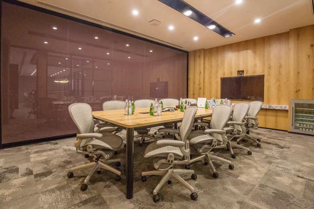 Meeting Rooms