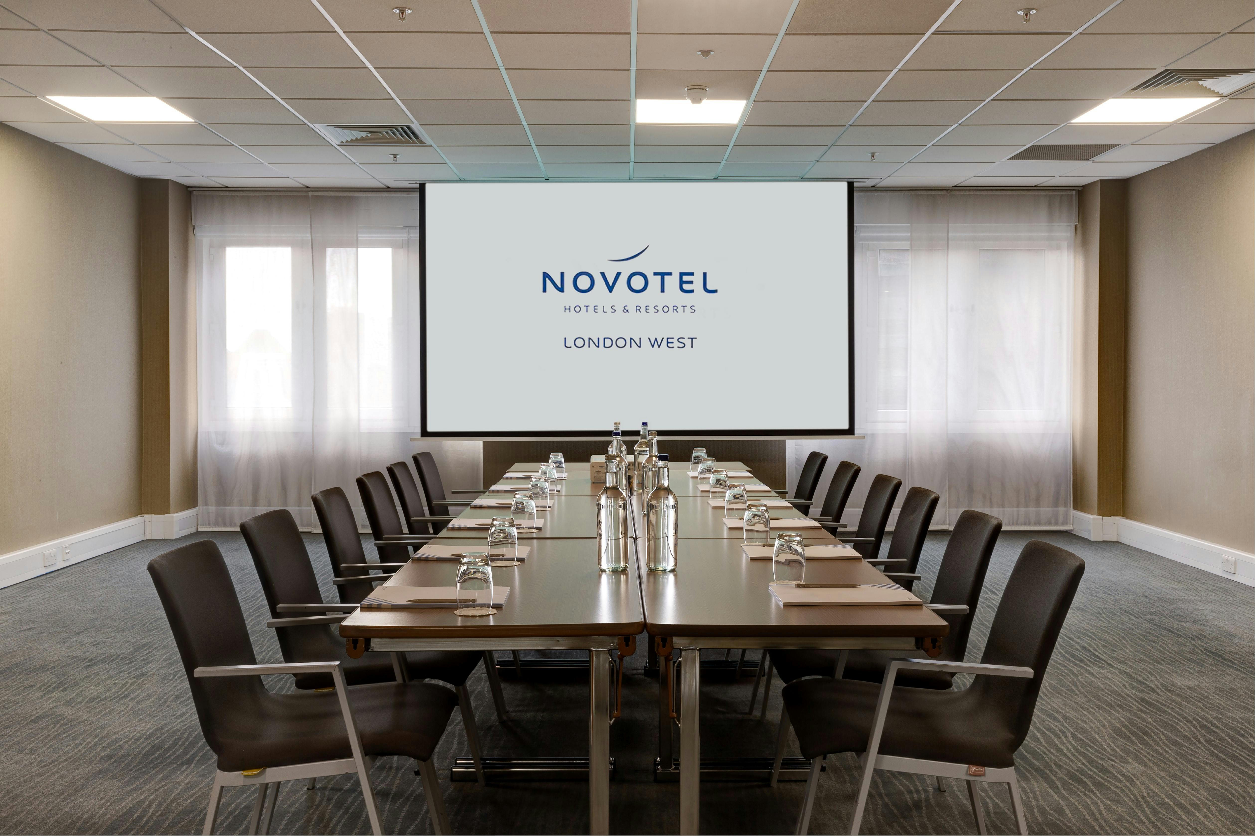 Novotel London West - Barsac image 1