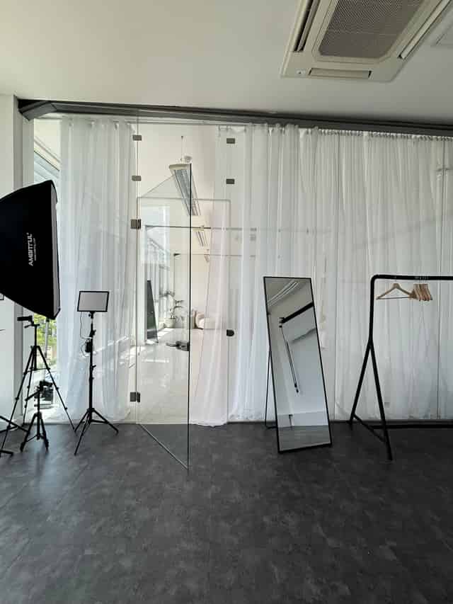 Lounge Studios