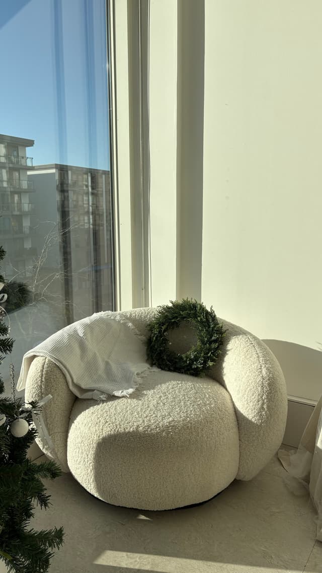 Lounge Studios