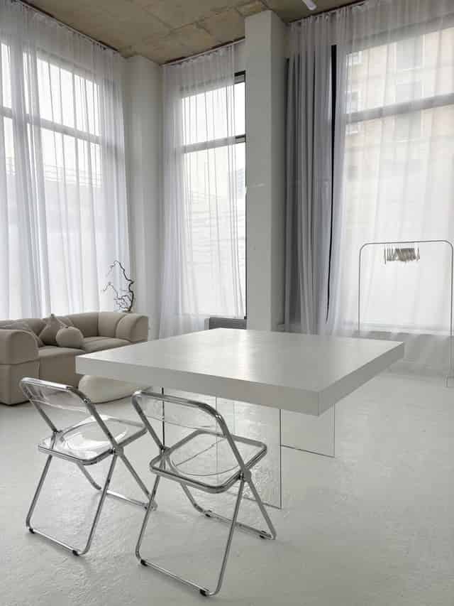 Lounge Studios