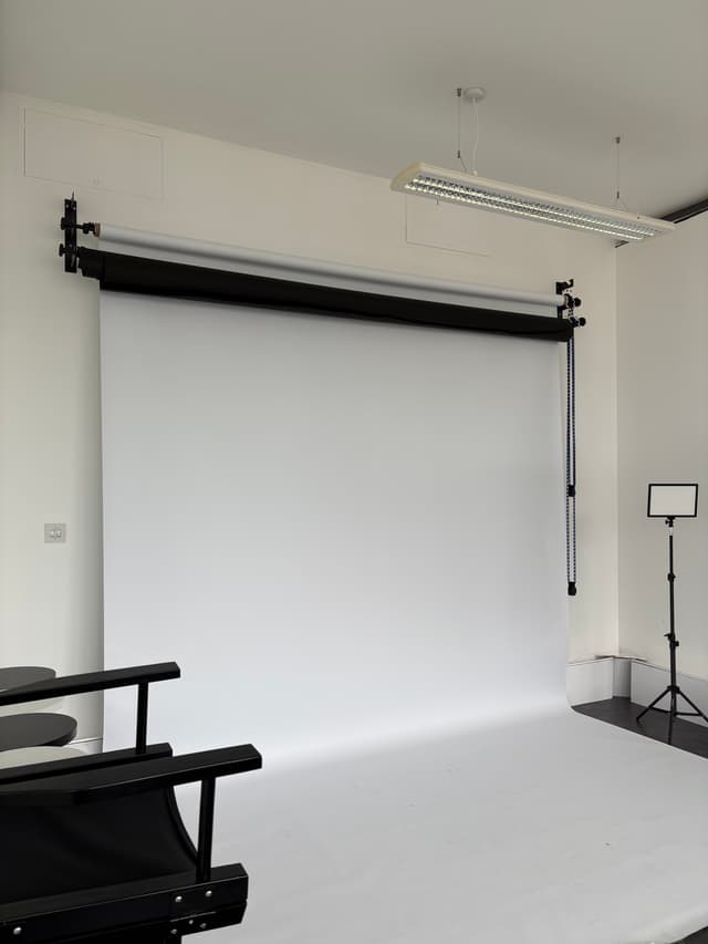 Lounge Studios