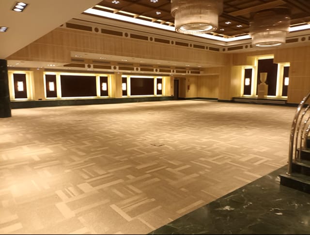 Elegant event venue Auditorio & Castilla, spacious design for conferences and receptions.