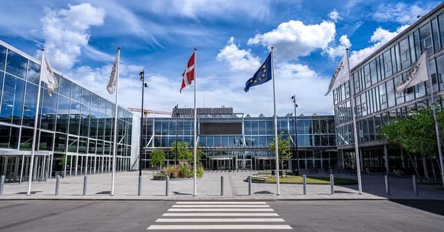Exhibition and trade centre