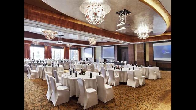 Champagne Ballroom
