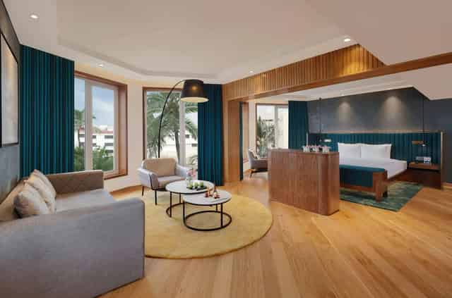 Novotel Mumbai Juhu Beach