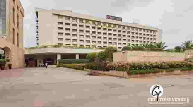 The Lalit Lawn