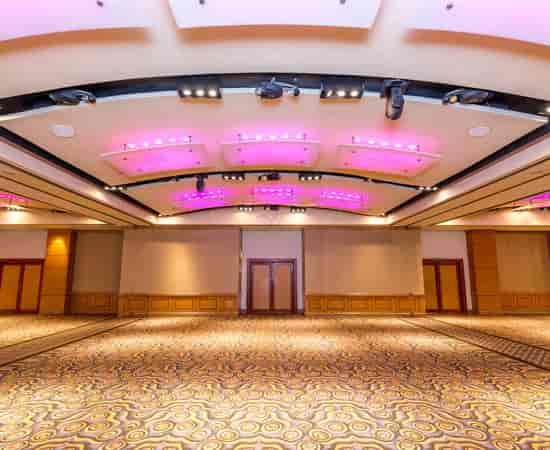 Vivanta by Taj - President, Mumbai ...