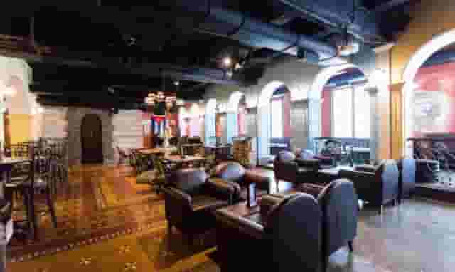 Cafe/Bar