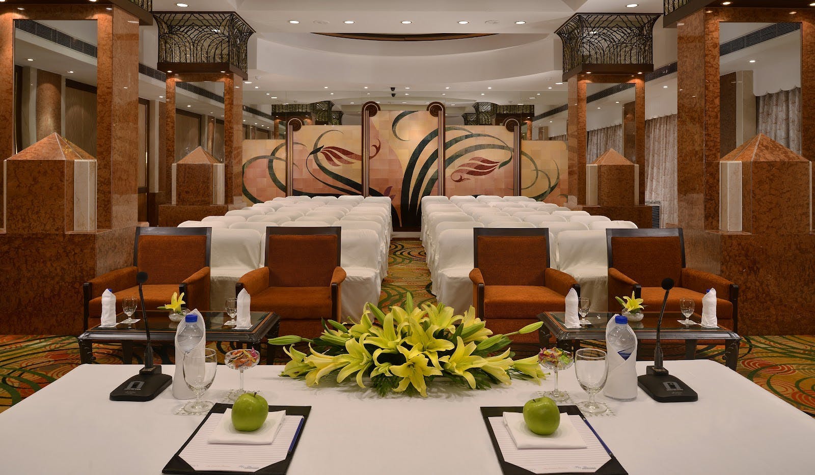 Marine Plaza - >Hotel Marine Plaza</a>
