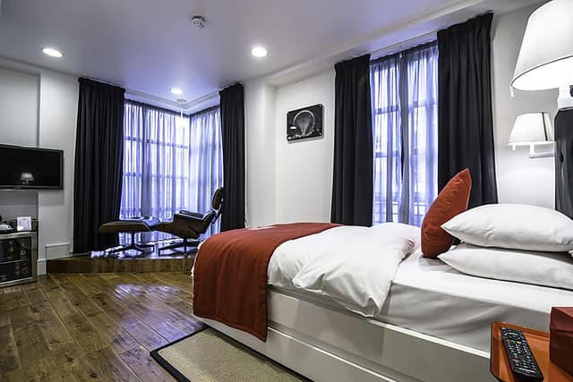 The Whitechapel Hotel