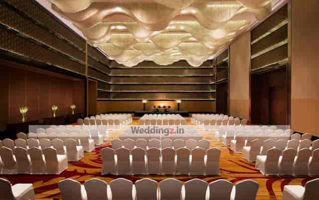 The lalit ashok hotel in Race Course ...
