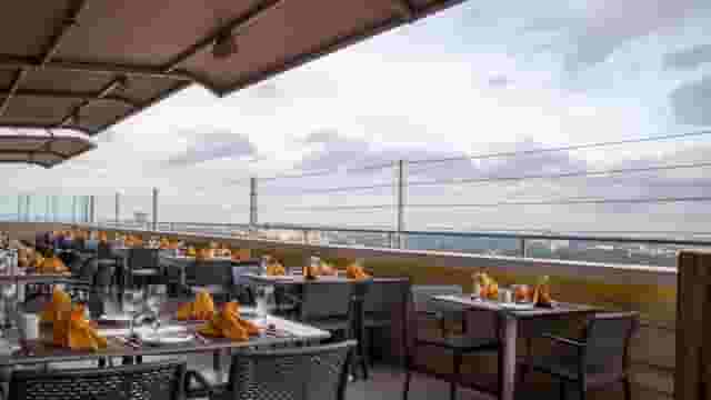 13th Floor Bar