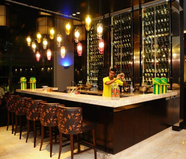 Elegant bar at UNO Izakaya, JW Marriott Bengaluru – perfect for networking events and cocktail receptions.
