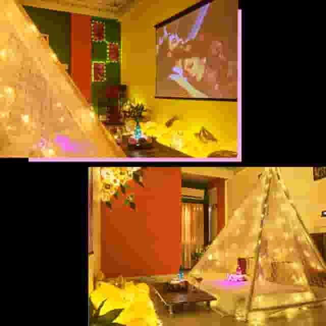 Golden Canopy Date & Love Room Dining