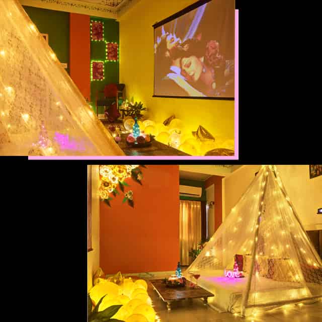 Golden Canopy Date & Love Room Dining
