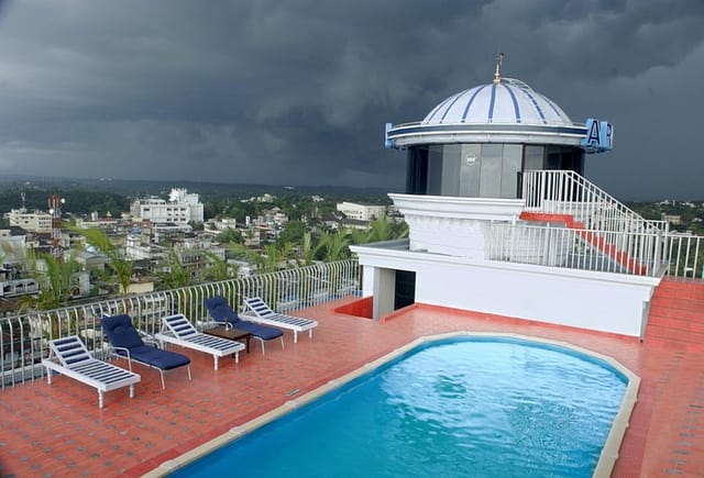 Hotel Arcadia Pool: Pictures & Reviews ...