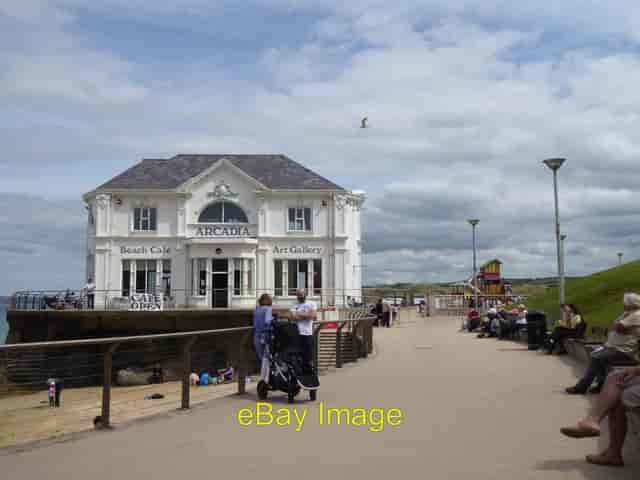 Coastal Art Gallery in Portrush, perfect for beachside events and exhibitions.