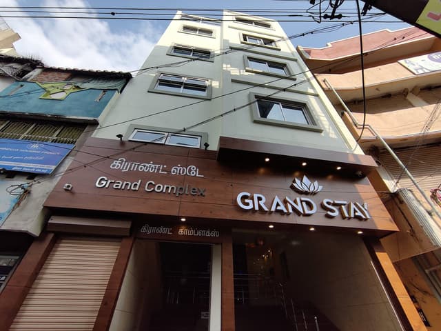 Grand Suites
